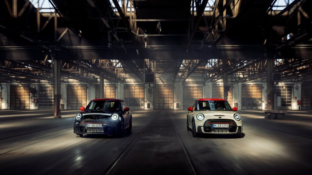 MINI realiza un homenaje a la piloto profesional Pat Moss con la nueva Pat Moss Edition.